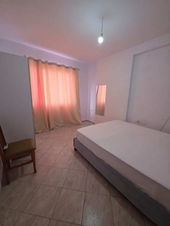 Apartament 1+1 me qera ne Yzberisht