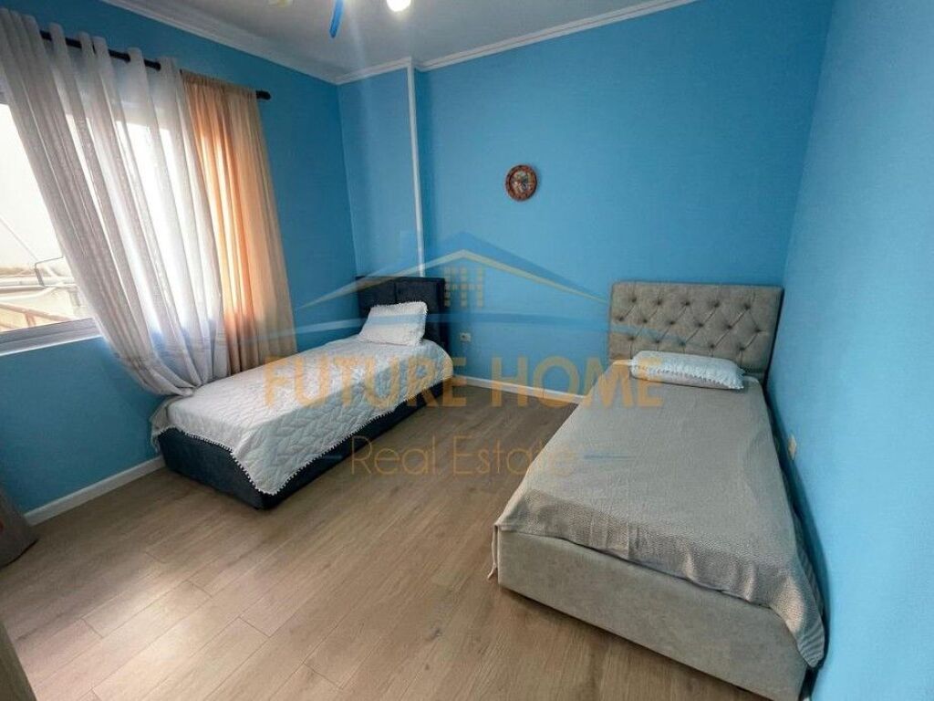 Shitet, Apartament 2+1+2, Kodra Diellit, Tiranë.