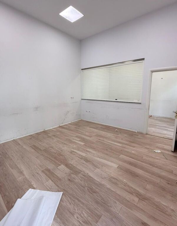 Premises for rent kika 2 📍Paris Commune
