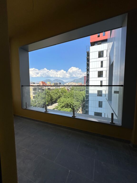 Shesim Apartament 2+1+2+ Post Parkimi Square 21