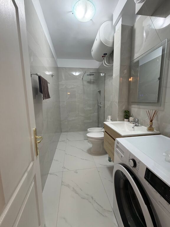 Apartment 2+1 for rent  Pazari i Ri ,Qender