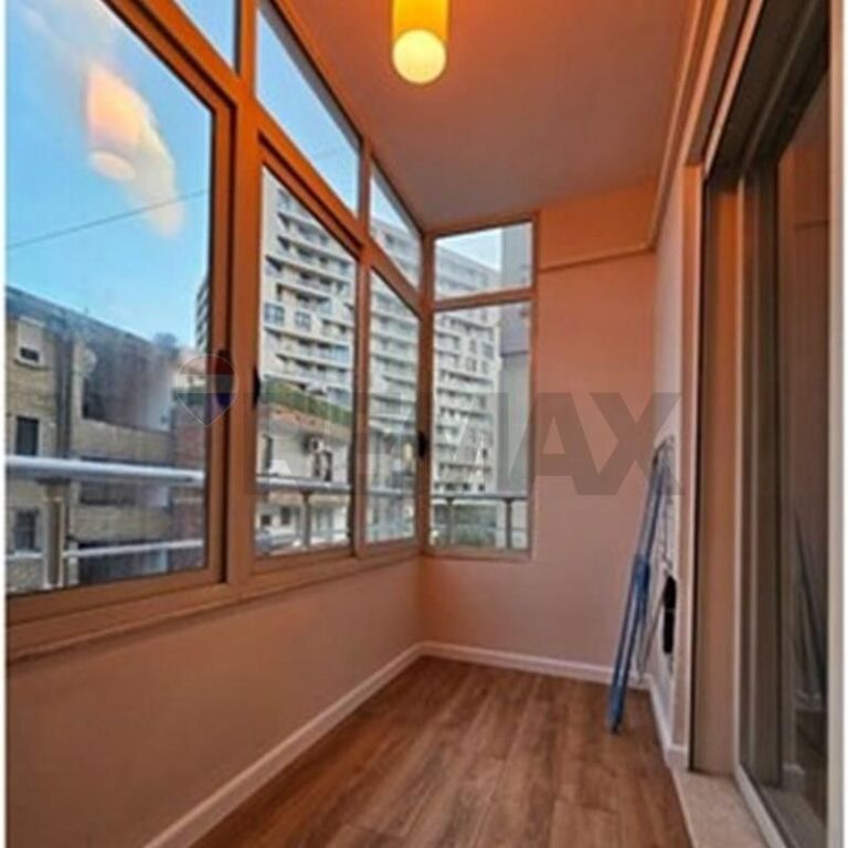 Apartment 1+1 for sale at Mine Peza
