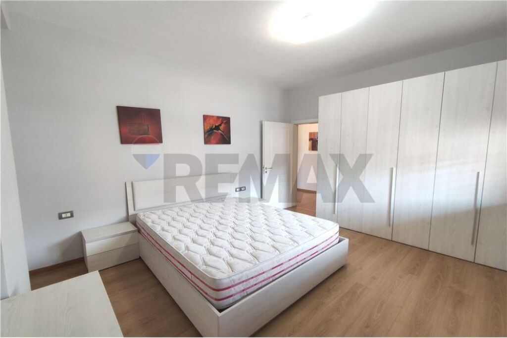 Apartament - Për Shitje - Rruga Bill Klinton, Tiranë(ID: 530201003-705)