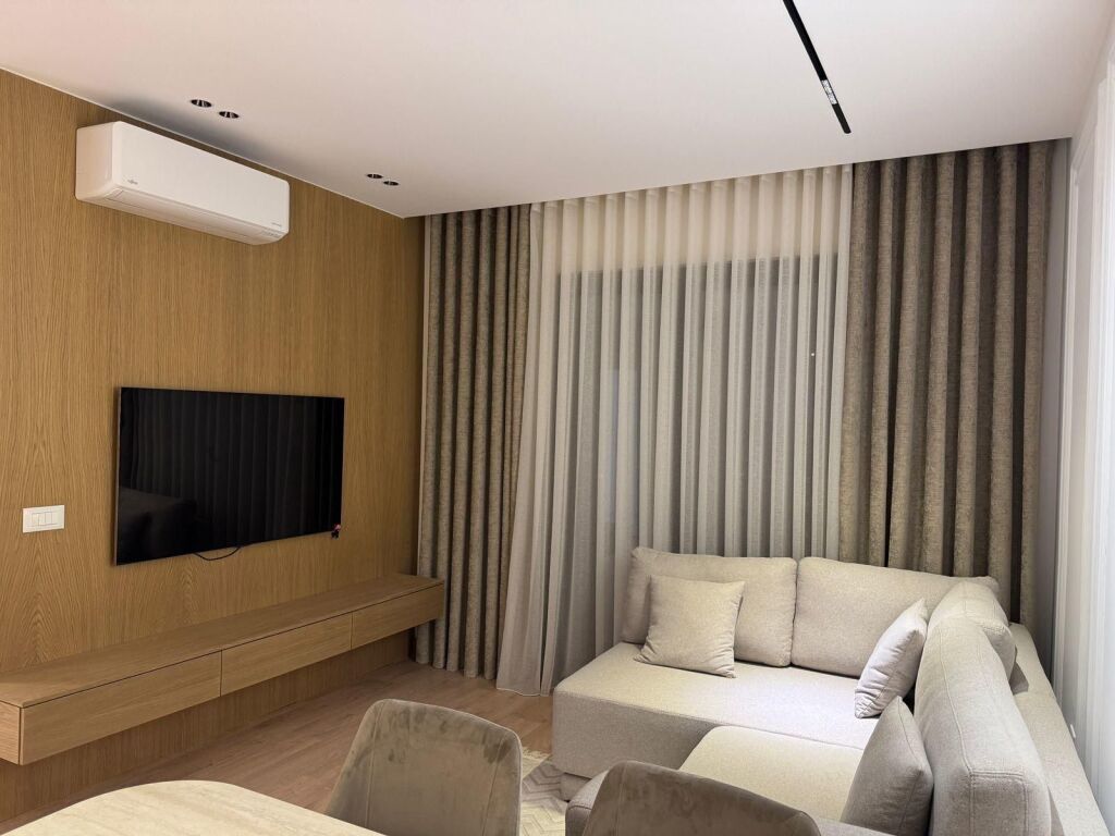 🏡 Apartament 1+1 me Qira – Komuna e Parisit | Premium | I Ri 2025 | I Pabanuar