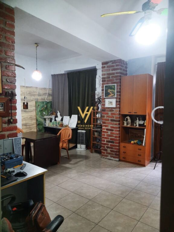 SHITET APARTAMENT 2+1 TEK SHALLVARET 250.000 EURO