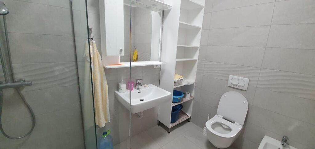 Apartment 1+1 for rent ZOGU I ZI FOLEJA E GJELBER 600 thousand lek