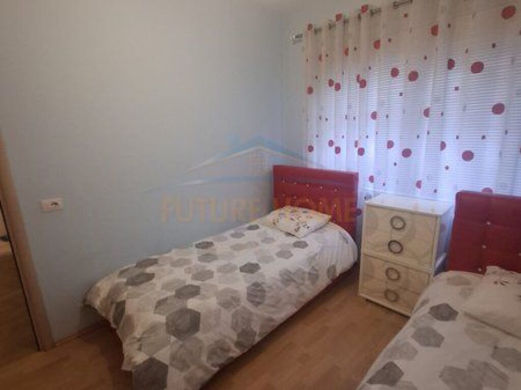 Shitet, Apartament 2+1, Yzberisht