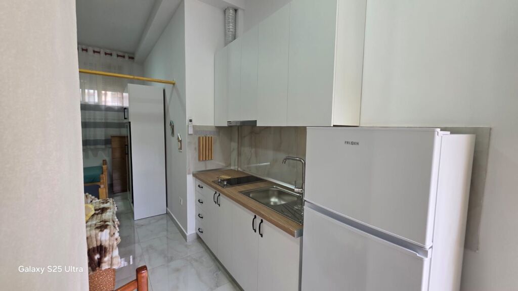 Rent | Garsoniere | Fakulteti i Ekonomise | 370 €/month