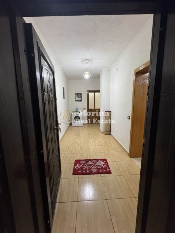 Qera | Vilë 2 + 1 | Oxhaku | 400 €/muaj