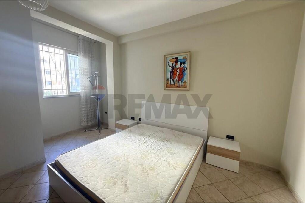 Appartamento 1+1 in affitto, Centro, Via Kavajes