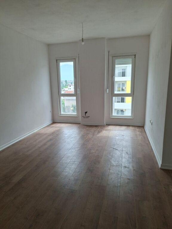 OFFICE FOR RENT 72 M2 UNIVERS CITY 40,000 LEKE FH-73591