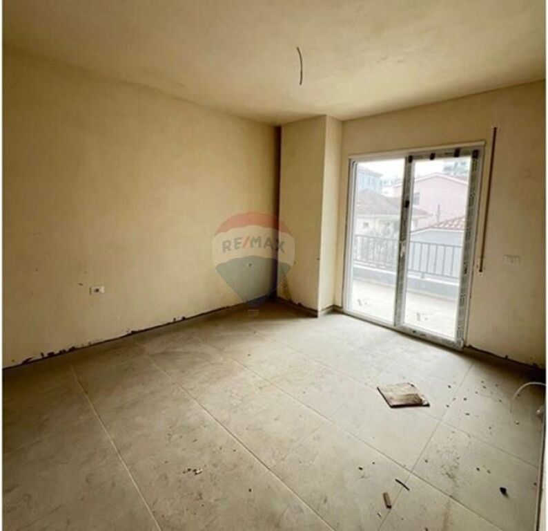 Apartment 2+1+2 for sale – 5 Maji Area