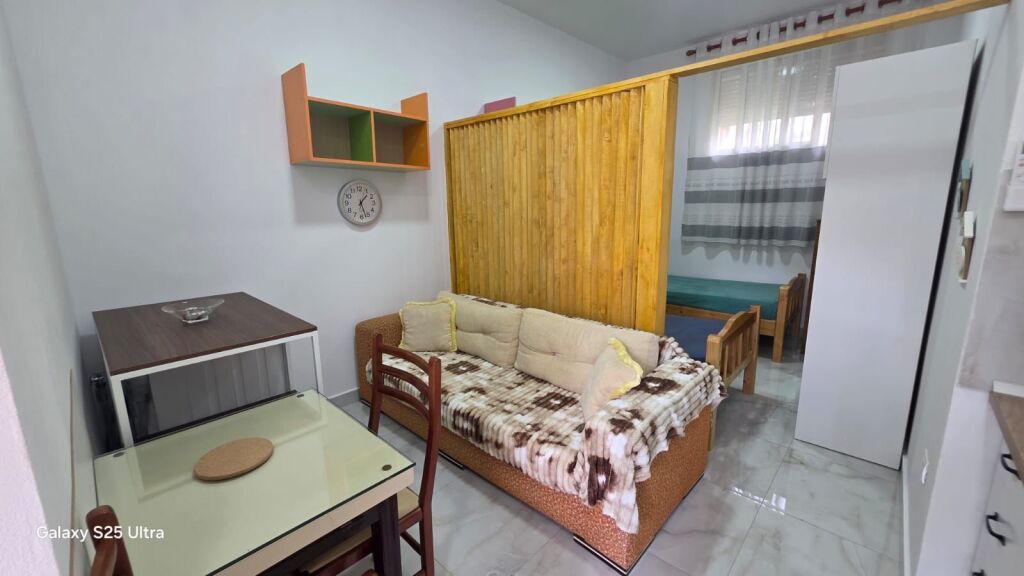 Rent | Garsoniere | Fakulteti i Ekonomise | 370 €/month