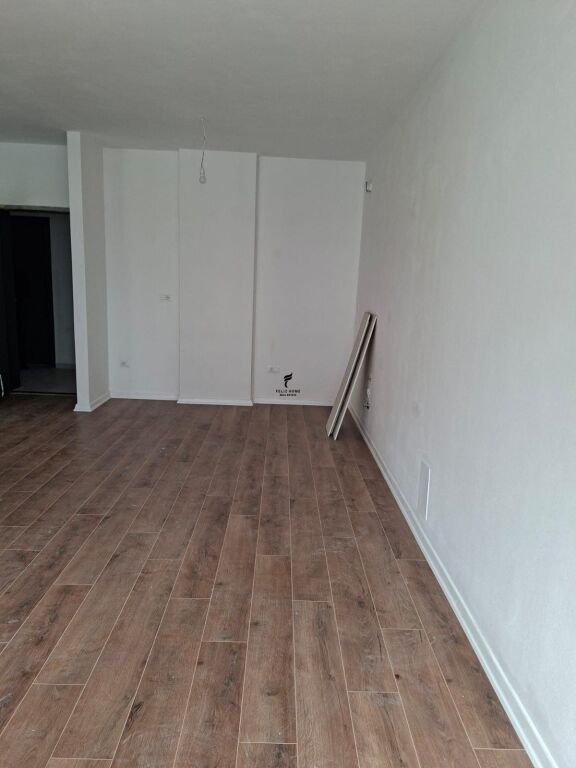 OFFICE FOR RENT 72 M2 UNIVERS CITY 40,000 LEKE FH-73591
