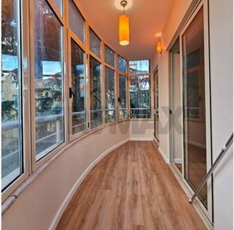 Apartment 2+1 for sale at Mine Peza