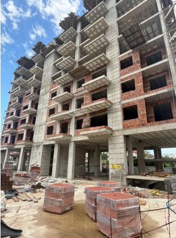 Apartment 1+1 for sale aviation field