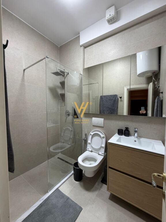 AFFITTASI APPARTAMENTO 2+1 A BLLOKU 1.300 EURO