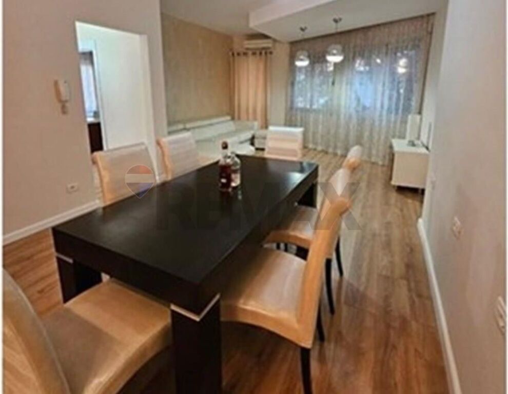 Apartment 2+1 for sale at Mine Peza