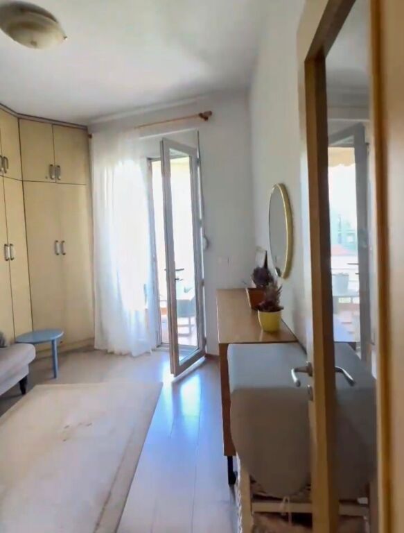 Apartament 3+1 per shitje tek Jordan Misja!