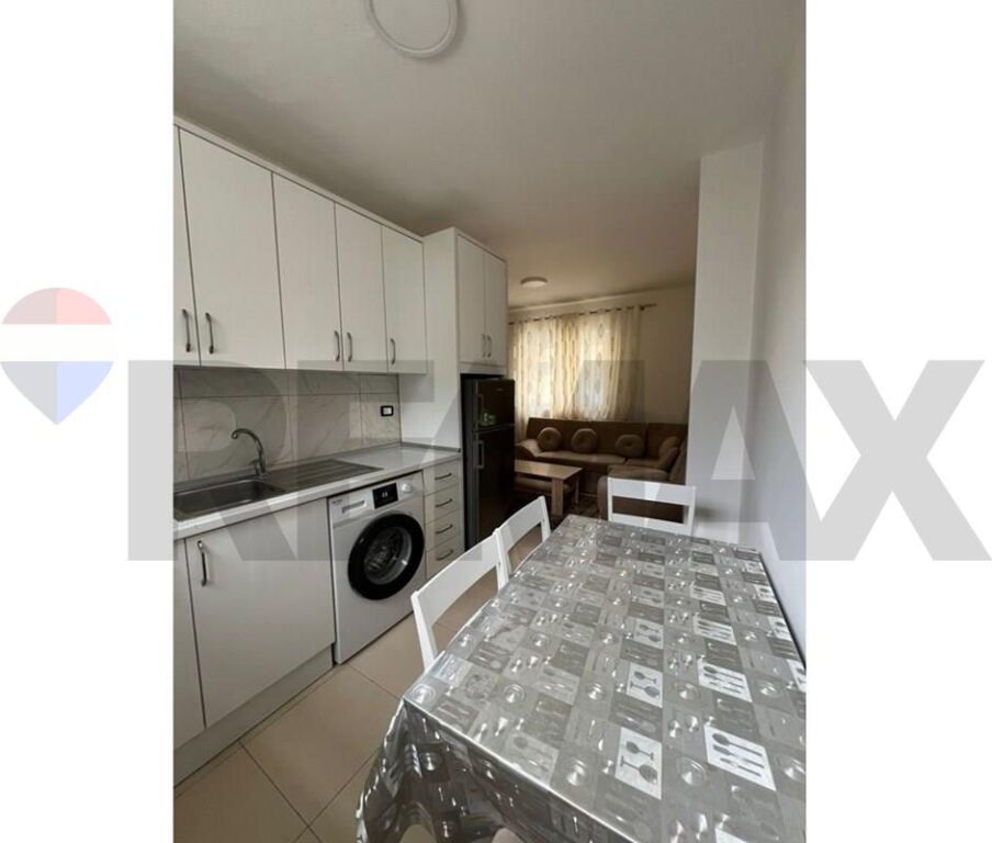 APARTAMENT 1+1 PER QIRA TEK RRUGA MINE PEZA