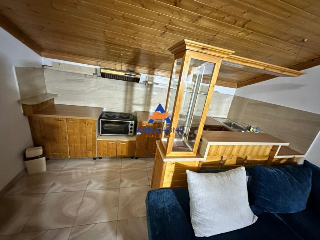 APARTMENT FOR RENT 2+1 + VERANDA "ELBASANIT STREET" 450 EURO