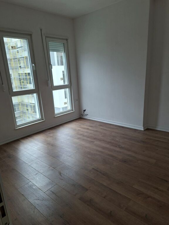 OFFICE FOR RENT 72 M2 UNIVERS CITY 40,000 LEKE FH-73591