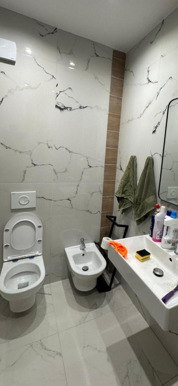 Apartament me qera 1+1 Univers City