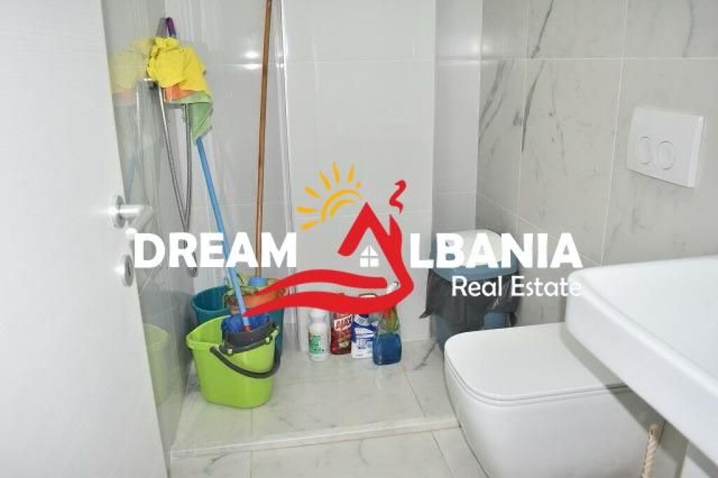 Zyre me qera tek Komuna Parisit, Kompleksi Kika 2 ne Tirane (ID 4261600)