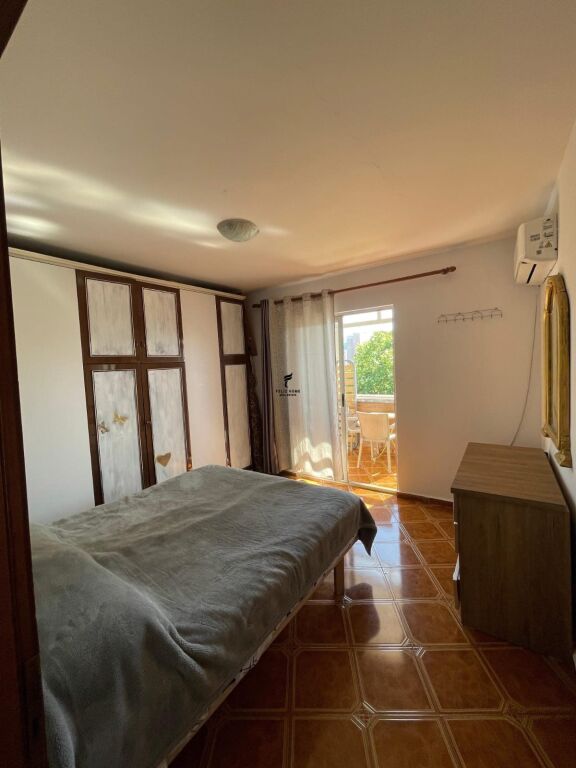 APARTAMENT ME QERA 2+1 5 MAJI 60.000 LEKE FH-73739