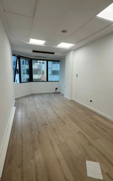 ZYRE ME QERA 230 M2 QENDER 510.000 LEKE  FH-73653