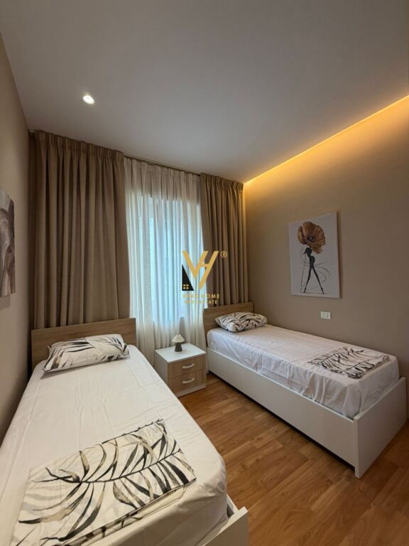 AFFITTASI APPARTAMENTO 2+1 A BLLOKU 1.300 EURO