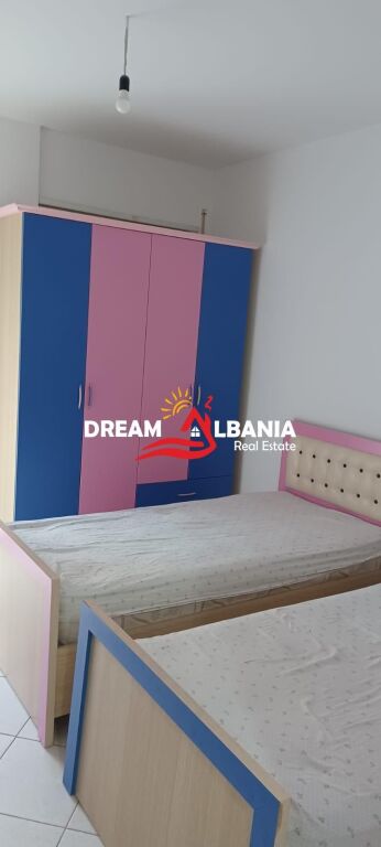 Jepet me qera apartament 2+1 ne rrugen e Muhamet Deliu ,Fresk (ID 42215547)