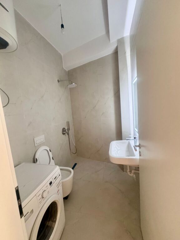 Apartament me qera 1+1 - 📍Ali Demi, kompleksi Kadiu 400 mije leke