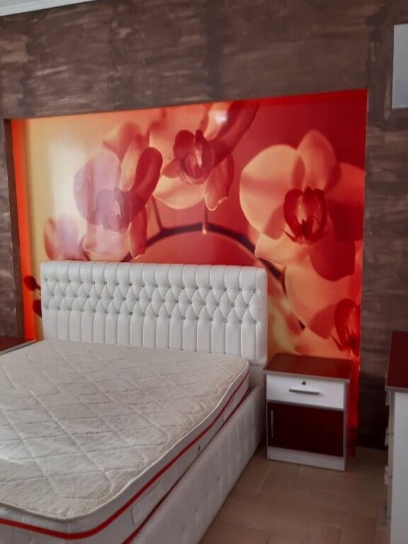 ✅ Shtëpi me Qira – Rr. Ymer Sallaku