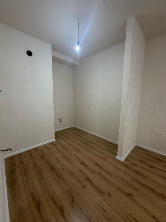 Shesim Apartament 3+1+2 Bega Komune Parisit