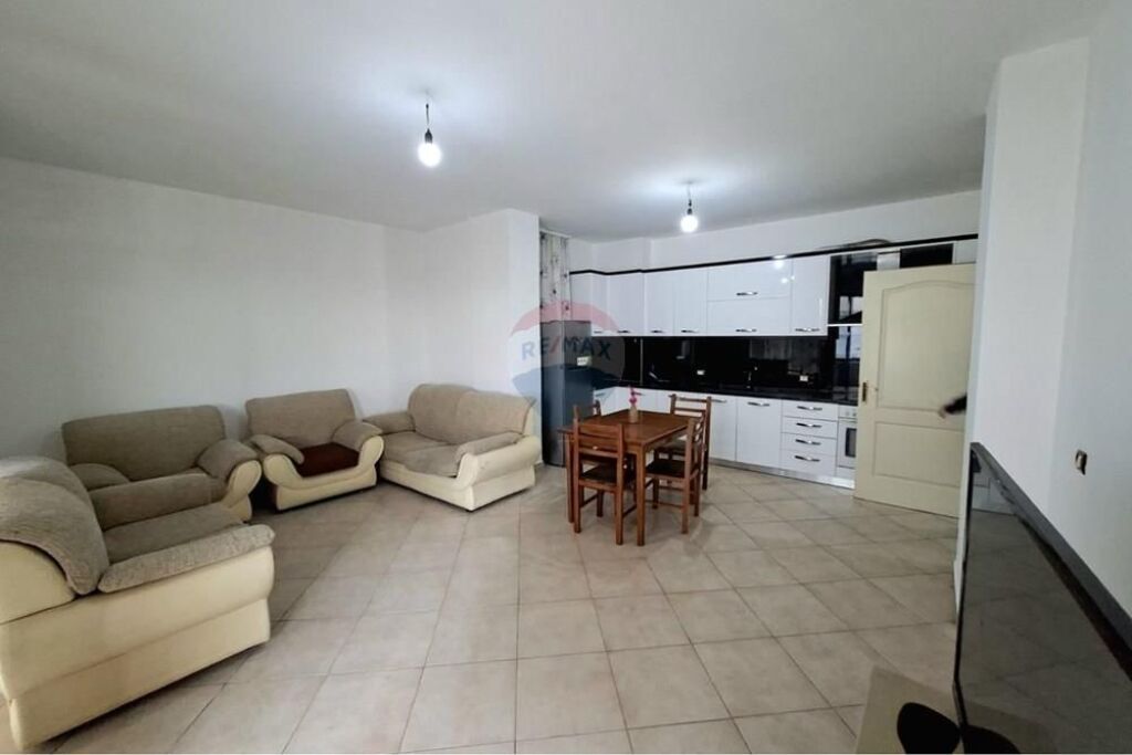 Apartment 2+1 for Sale in Yzberish