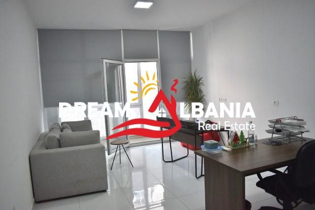 Zyre me qera tek Komuna Parisit, Kompleksi Kika 2 ne Tirane (ID 4261600)
