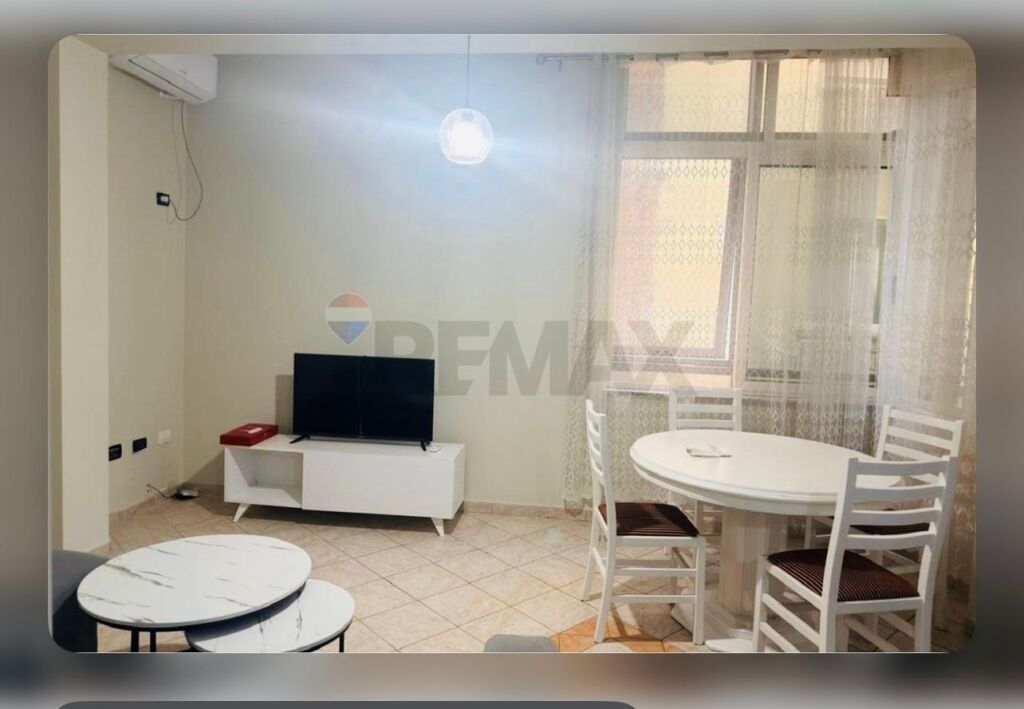 Apartment 1+1 Kavaja Street
