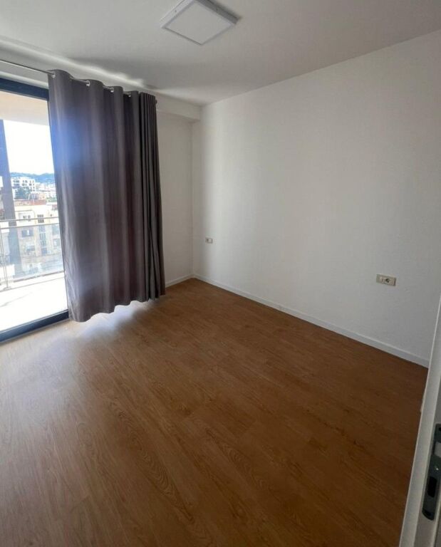Office space for rent 1+1 – Golden Tower, Mine Peza