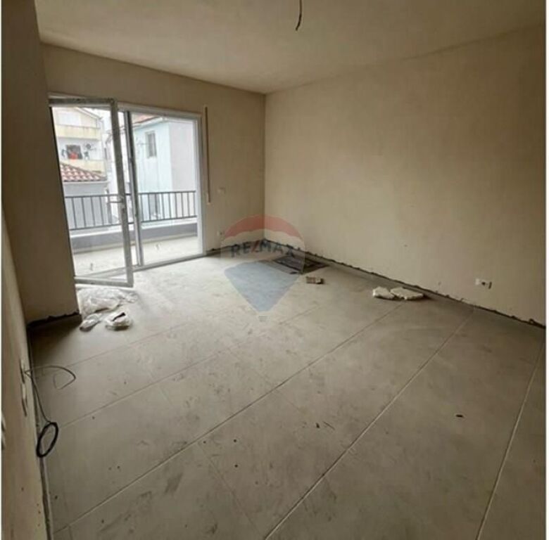 Apartment 2+1+2 for sale – 5 Maji Area