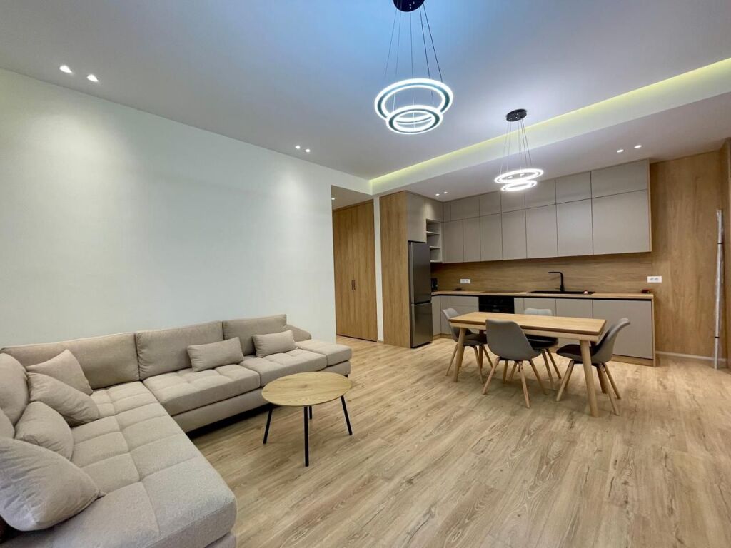 Apartment 2+1 +2 bathrooms for rent, Delijorgji Complex