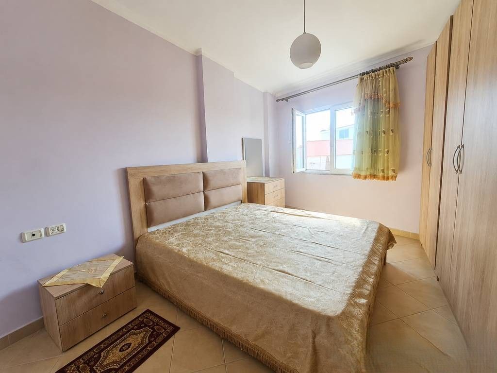 JEPET ME QIRA APARTAMENT 2+1 NE FRESK!! 350 € /Muaj