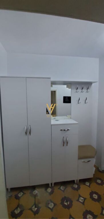 JEPET APARTAMENT 1+1 ME QERA TE BRRYLI 400 EURO