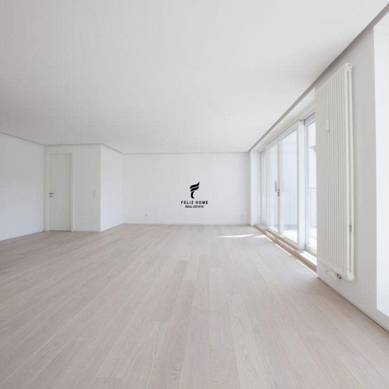 OFFICE FOR RENT 170 M2 PARIS COMMUNE 400,000 LEKE FH-73687
