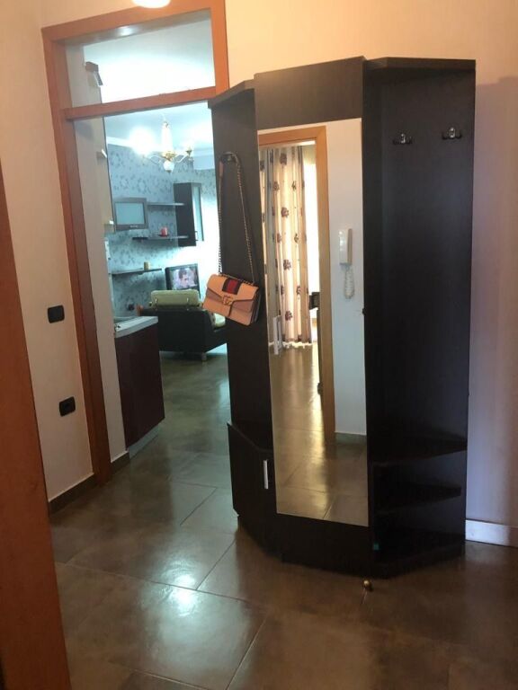 2+1 apartment for rent at Vila Gold on Dibra Street