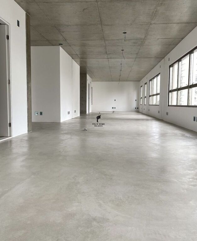 OFFICE FOR RENT 170 M2 PARIS COMMUNE 400,000 LEKE FH-73687