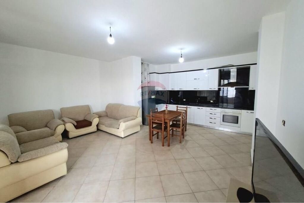Apartment 2+1 for Sale in Yzberish