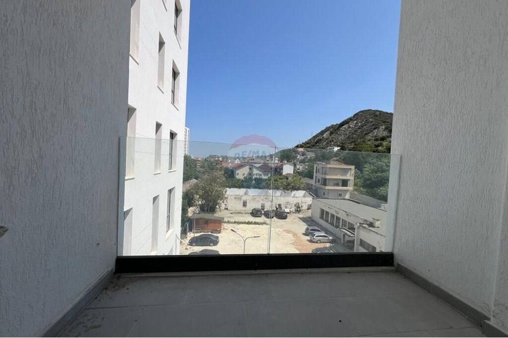 Apartament në shitje