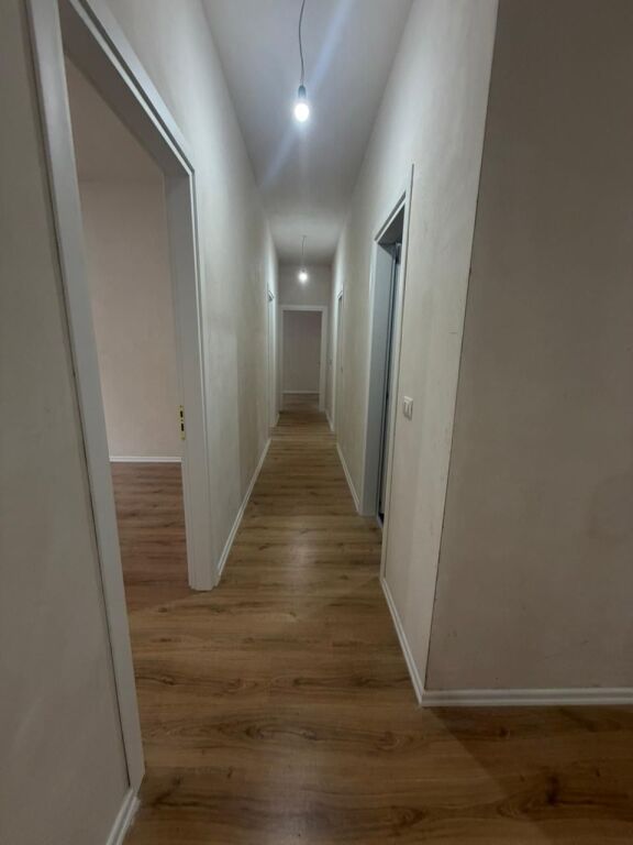 Shesim Apartament 3+1+2 Bega Komune Parisit