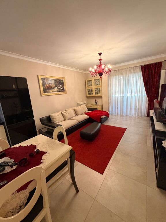 APARTAMENT 2+1, ME QIRA‼️ 📍 QENDRA KRISTAL, KOMUNA E PARISIT